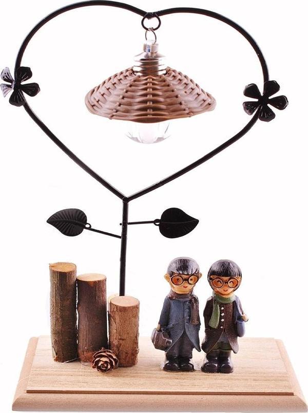 Pilli Işıklı Romantik Çift Tema Büyük Boy Dekoratif Ahşap Biblo (4401) - Image 1