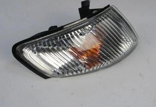 1998-2000 Mazda 626 Sdhb Ön Sinyal Sağ (Siyah Çerçeveli) (Casp) (Adet) (Oem No:Ge4T51060C) - Image 1