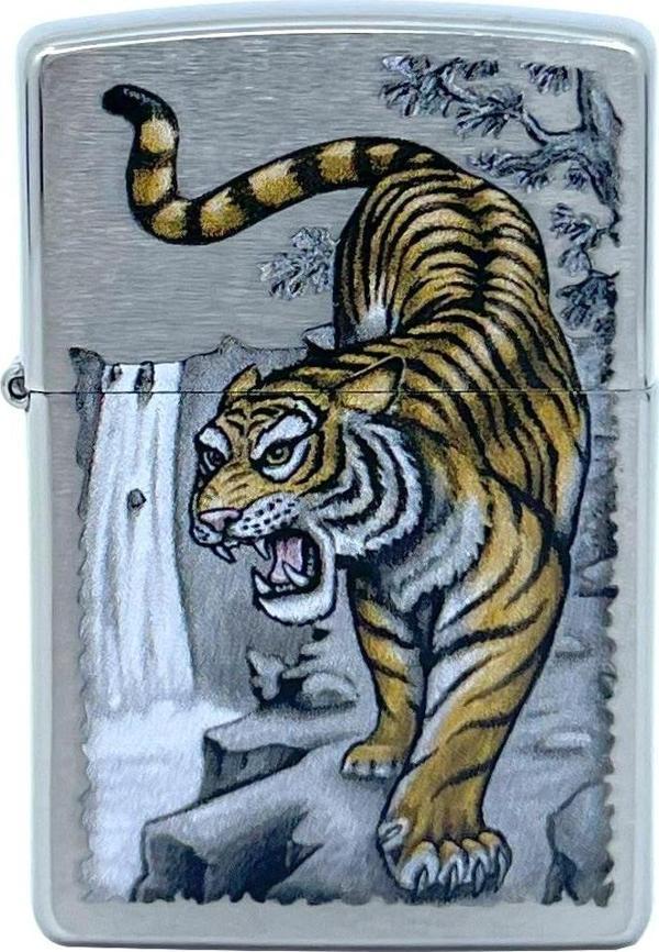 Zippo Tiger On Ledge Dizayn Çakmak - Image 1