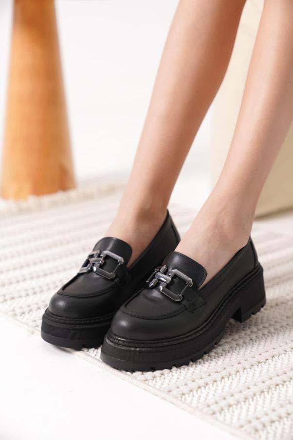Terry Cilt Siyah Kadın Loafer - Image 1