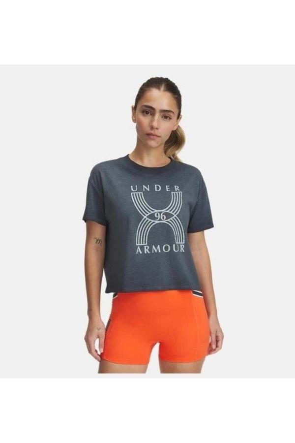 Under Armour Ua Run 96 Graphic Ss Kadın Tişört 1389568 - Image 1