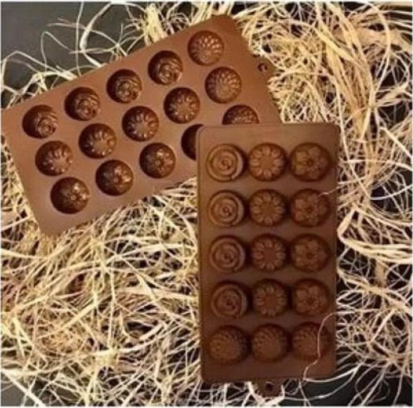 Paras Ticaret 15 Göz Gül Şekilli Silikon Mum Çikolata Şeker Buz Jöle Vb. Kek Kalıbı (29,4 Cm X 17,1 Cm) 1 Adet - Image 1