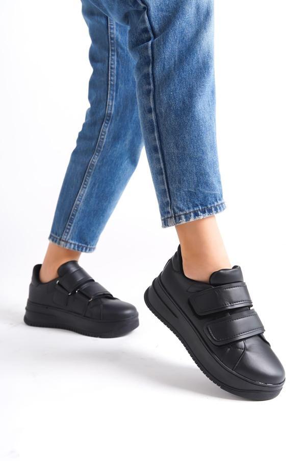 VALENCIA Bağcıksız Cırt Cırtlı Ortopedik Taban Kadın Sneaker Spor Ayakkabı CST - Siyah - Image 1