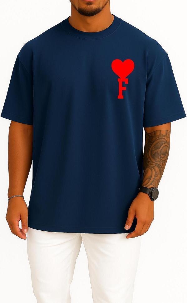 Oversize Kalp Ve F Harfi Cep Tasarımlı Unisex T-Shirt - Image 1