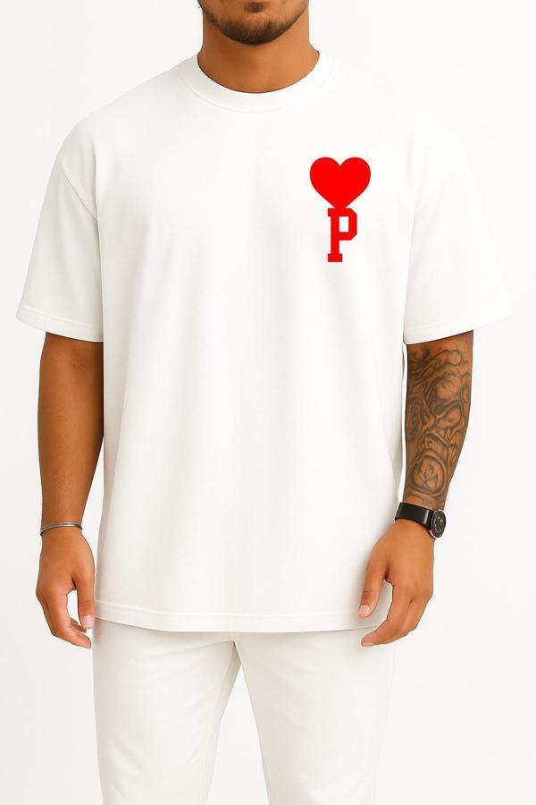 Oversize Kalp Ve P Harfi Cep Tasarımlı Unisex T-Shirt - Image 1