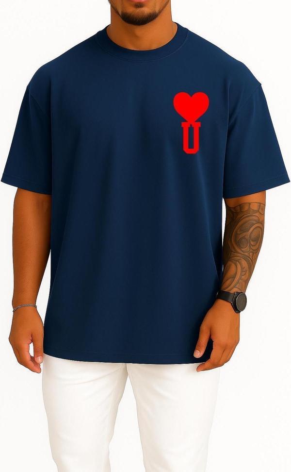 Oversize Kalp Ve U Harfi Cep Tasarımlı Unisex T-Shirt - Image 1