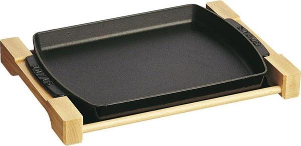 Staub Specialities Ahşap Altlıklı Döküm Servis Tabağı, Siyah - Image 1