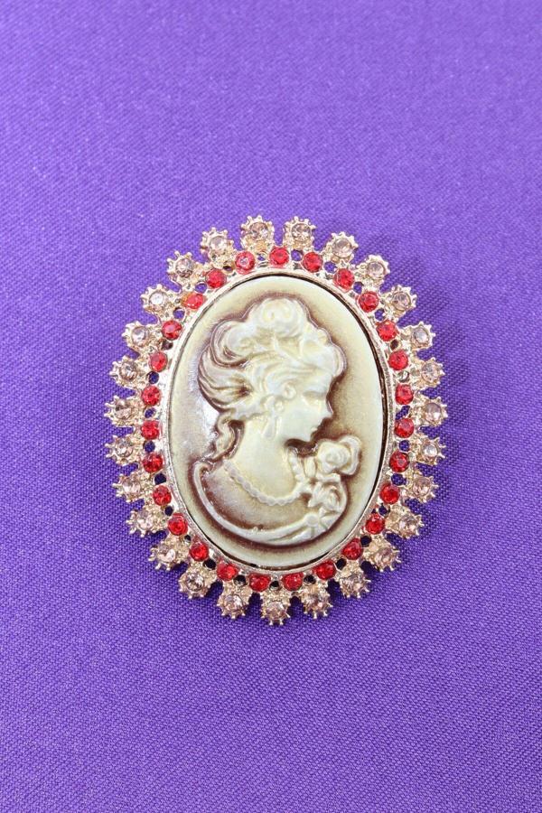 Cameo vintage broş. Taşlı tasarım cameo vintage broş. Yaka iğnesi broş. Kadın broş. Broş - Image 1