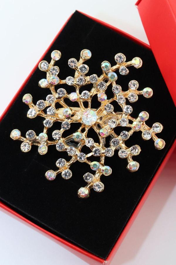 Gold renk çiçek tomurcuğu broş. Kristal taşlı tasarım arı broş. Yaka iğnesi broş. Tomurcuk broş. - Image 1