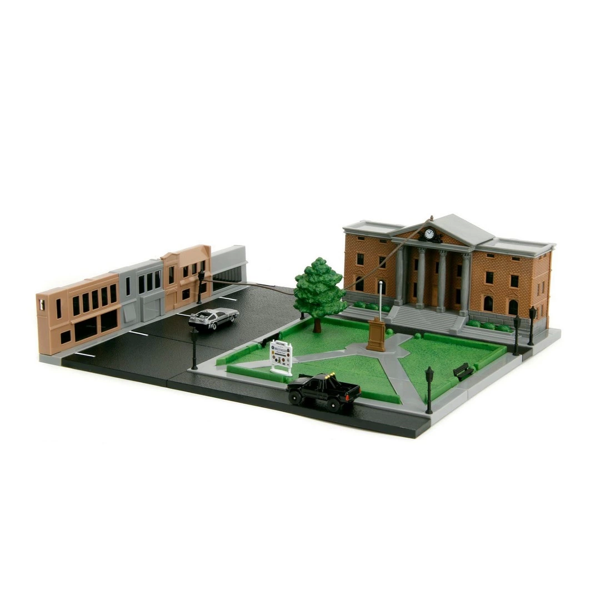 Geleceğe Dönüş Saat Kulesi Nano Sahnesi Diorama Modellemesi - Image 1