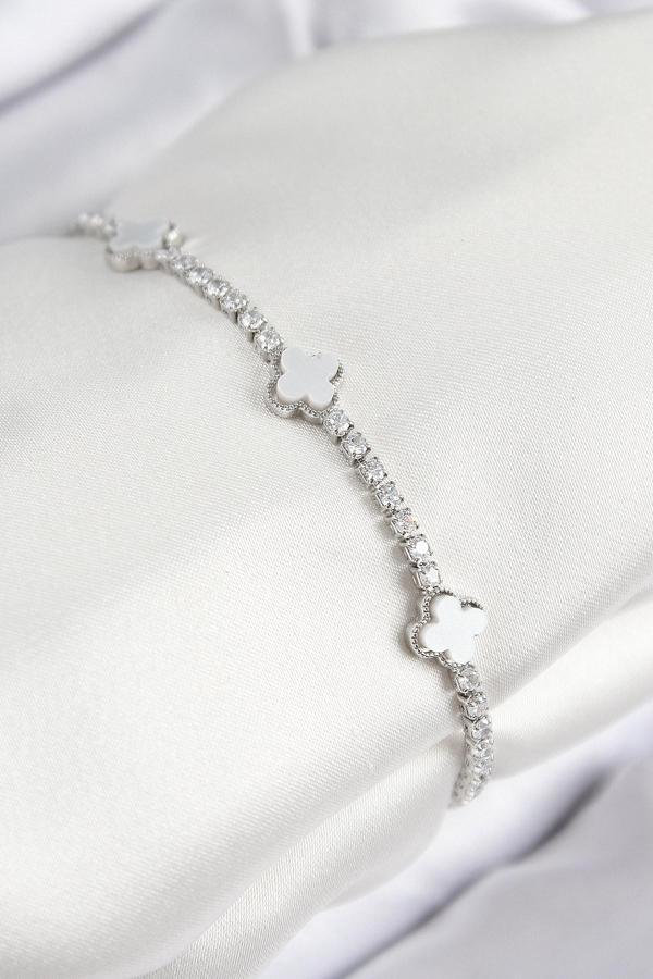 Pirinç Zirkon Taşlı Yonca Model Gümüş Renk Kadın Bileklik - EBJ250816W37223 - Image 1