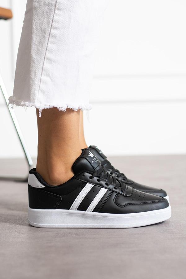 Unisex Sneaker JH176 - Image 1