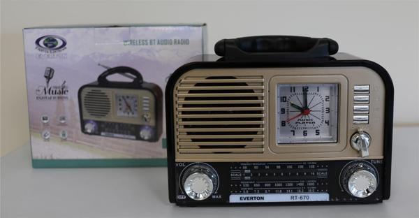 Everton RT-670 Bluetooth Usb-Micro Sd Saatli Nostaljik Radyo - Image 1
