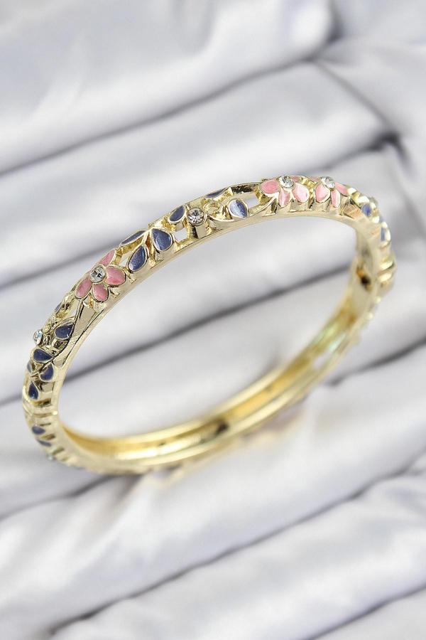 Mineli Pirinç Zirkon Taşlı Pembe Mor Çiçek Motifli Gold Kadın Kelepçe - Image 1