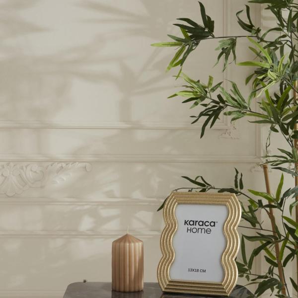 Karaca Home Vendi Fotoğraf Çerçevesi Gold 17,5x22,8 Cm - Image 1