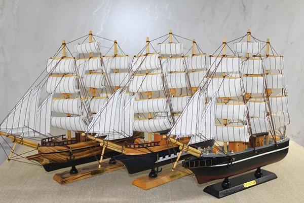 Ahşap Yelken Gemi Model 2 - Image 1