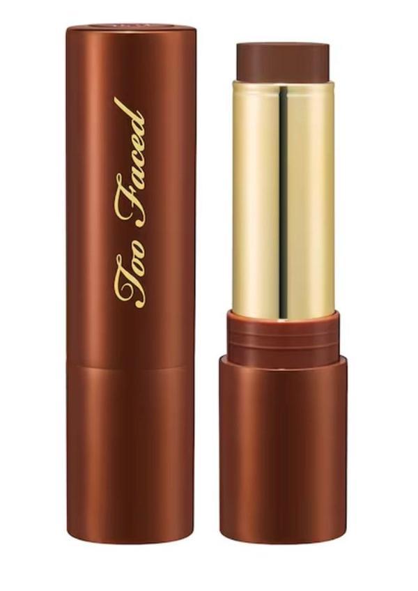 TOO FACED Chocolate Soleil Stick Crémeux Chocolate Lava - Bronzlaştırıcı ve Şekillendirici Çubuk - Image 1