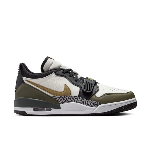 NİKE Air Jordan Legacy 312 Low  CD7069-120 - Image 1