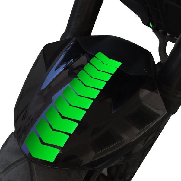 Ok Tasarımlı Floresan Yeşil Çamurluk Kask Sticker Çınar Extreme  - Image 1