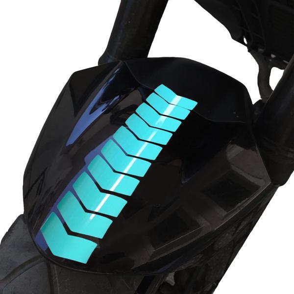 Ok Tasarımlı Nane Yeşili Çamurluk Kask Sticker Çınar Extreme  - Image 1