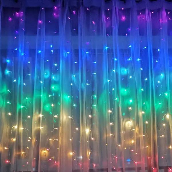 Perde Led  240 Ledli 8 Fonksiyonlu Dekor Lambası RGB - Image 1