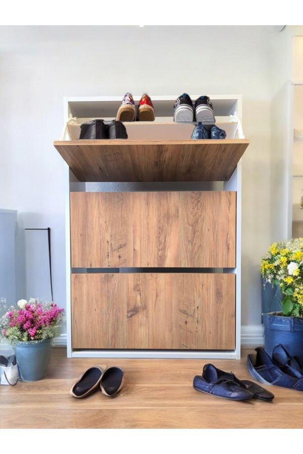 Azzuri Furniture Aylin Düşer 3 Kapaklı 6 Gözlü Beyaz Duvara Monte Edilebilir Ayakkabılık  Meşe-Beyaz - Image 1