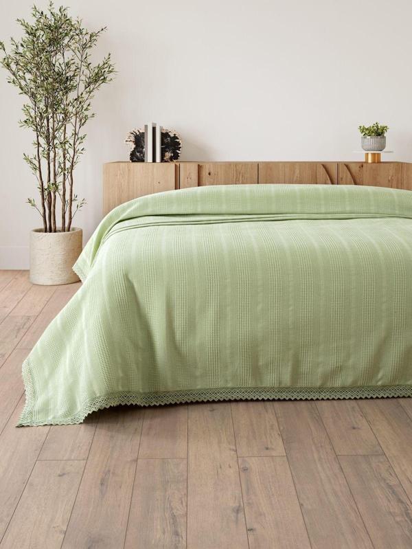 %100 Pamuk Kopanaki Dantelli Çift Kişilik Waffle Pike-210x230 cm-Fıstık Yeşili Petek Pike - Image 1