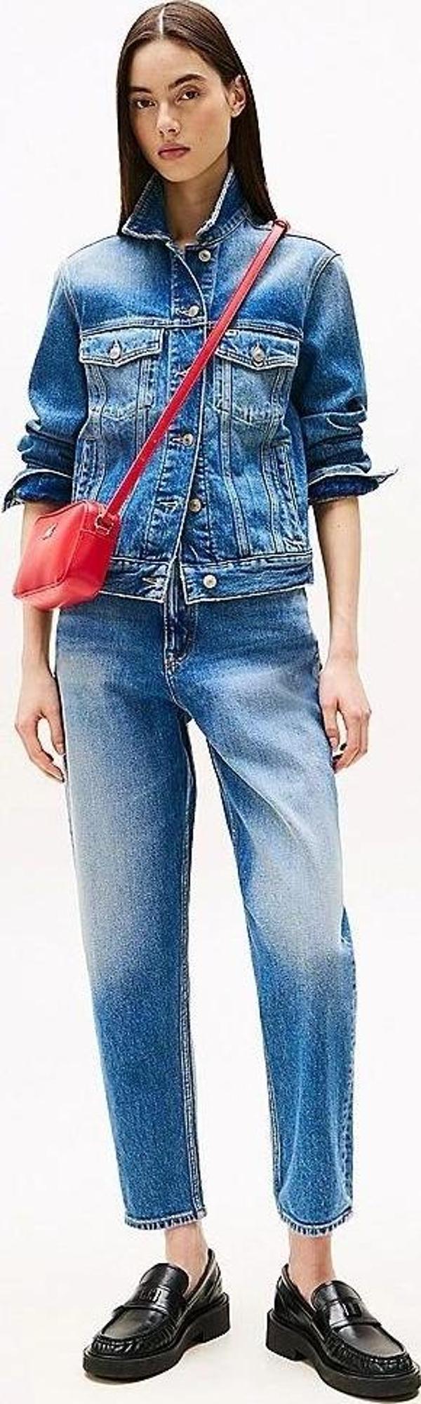 Tommy Jeans MOM JEAN UH TPR TAB BI0134 Kadın  Jeans DW0DW205781A5 - Image 1