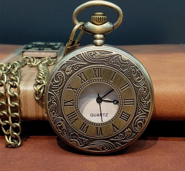 Vintage Tasarım Köstekli Saat - Image 1