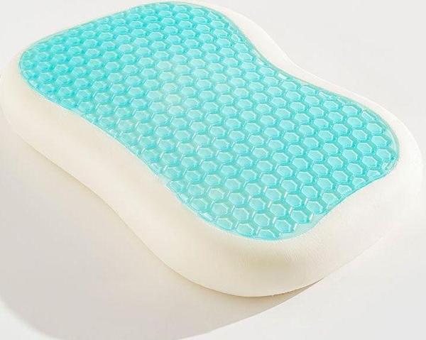 Softlife Jelli Visco Yastık Uyku Arkadaşı Bulut Çocuk Yastığı Serinleten Yastık 45X30X8 Cm - Image 1