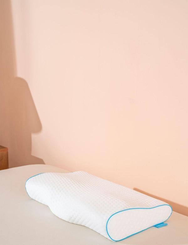 Softlife Boyun Destekli Ortopedik Visko Yastık 56*34*10,5 Cm - Image 1