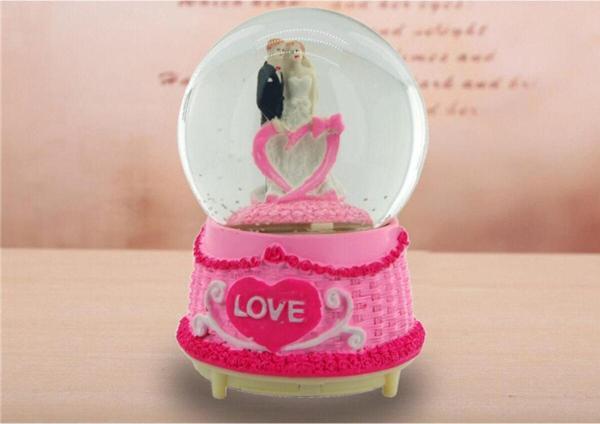 Coverzone Işıklı Müzikli Kar Püskürtmeli Büyük Boy Pilli Kar Küresi 16x32 No-43 - Image 1
