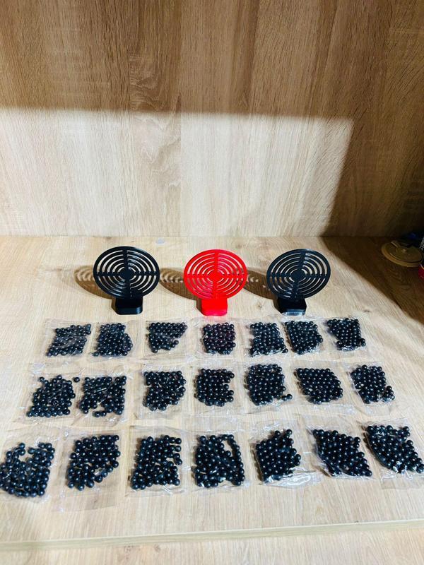 Hedef 3 Adet 9 cm + 21 Paket Plastik Boncuk - Image 1