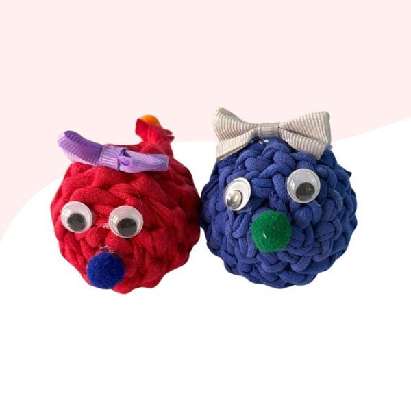 2Li Çıngıraklı Örme Kedi Oyuncağı 9Cm Kırmızı-Mavi - Image 1