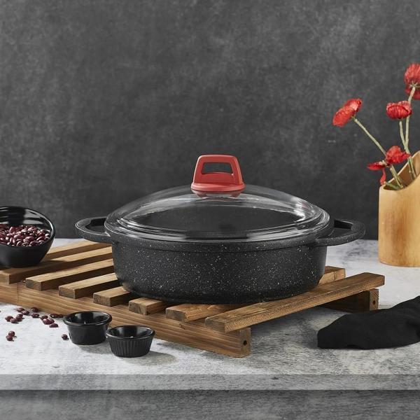 Gülsan Basık 28 Cm Elit Döküm Tencere - Image 1