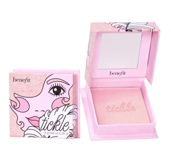 Benefit Cosmetics Tickle Altın Pembe Tonlarda Aydınlatıcı Pudra - Image 1