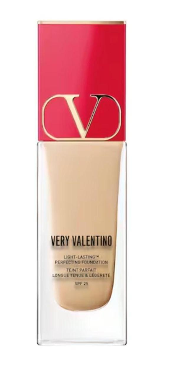 Valentino Very Light Amber 1 - Çok hafif fondöten, 24 saat kalıcı, SPF 25 - Image 1