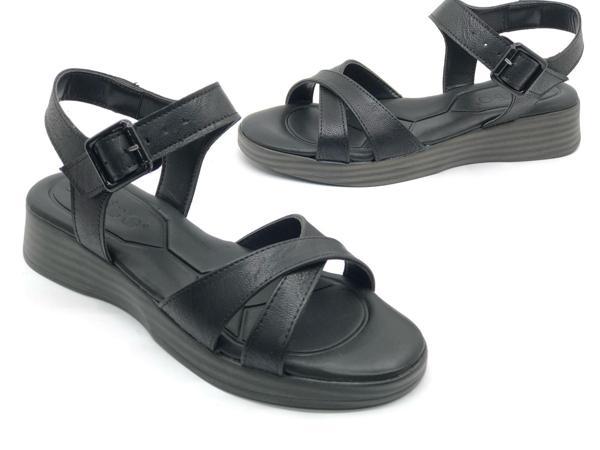 Seribo 25Y001 Çapraz Toka Detaylı Ortopedik Taban Kadın Sandalet - Image 1