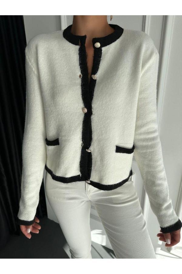 Boutich Kadın Gold Düğmeli Hırka - Image 1