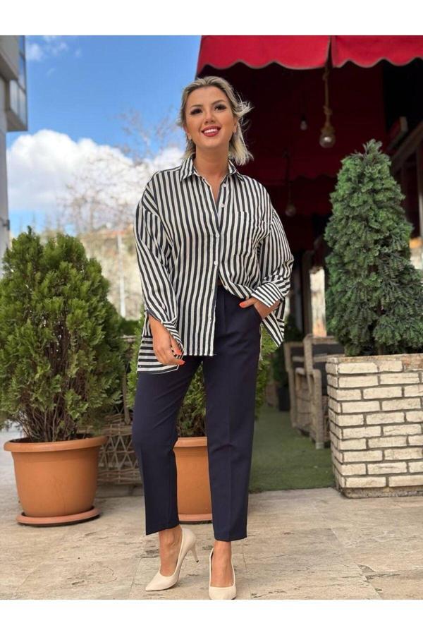 Boutich Kadın Çizgili Cep Detaylı Gömlek Lacivet - Image 1