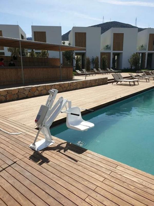 Nart Pool Engelli Havuz Asansörü | Yerli İmalat, Paslanmaz Gövde ve 150 Kg Taşıma Kapasitesi - Image 1