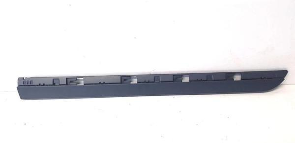 Kapı Bandı Arka Sol Vw Passat Bm 15- (Oem No: 3G0853777Gru) - Image 1