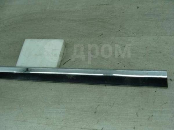 Volkswagen Passat 2014  Kapı Bandı Arka Sol Kromlu (Oem No:3G0853333A3Q7) - Image 1