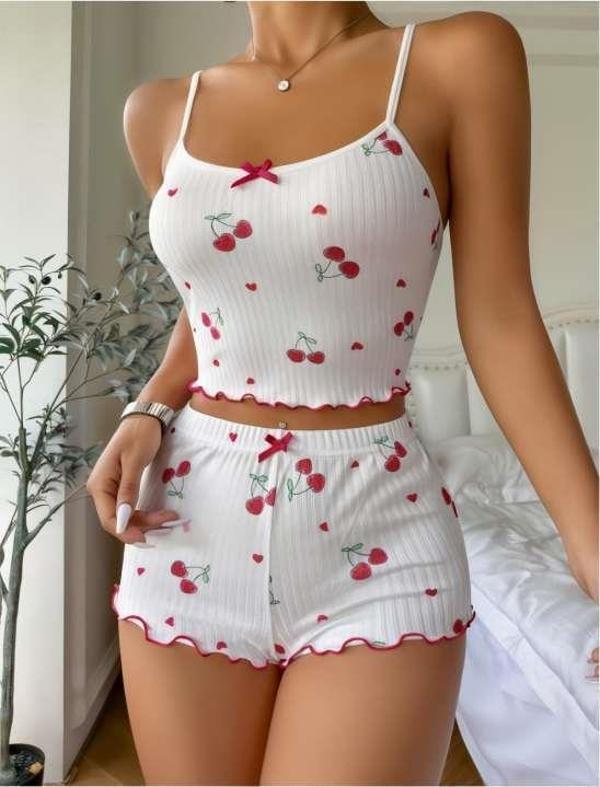 Aria's Closet Beyaz Kiraz Desenli Askılı Şortlu Pijama Takımı - Image 1