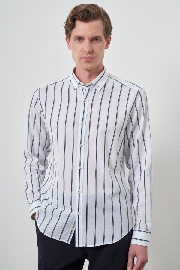 Erkek Lacivert Keten Dynamic Fit Düğmeli Yaka Gömlek - Image 1