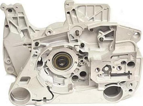 Stihl MS 460-046 Karter/Benzin Deposu - Image 1