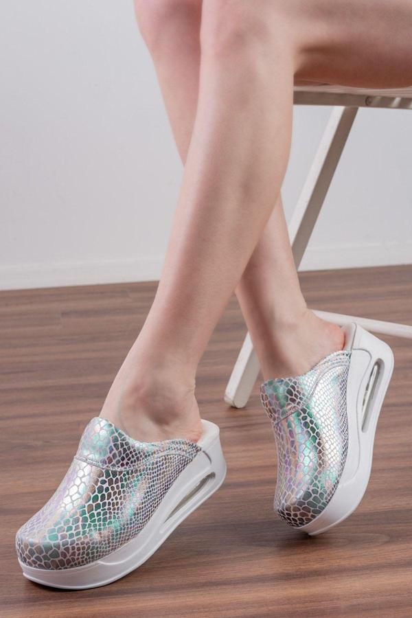 Blum Sabo Terlik Gri Yılan Desen Kadın Airmax Ortopedik Anatomik Hastene, Doktor, Hemşire, Aşçı Sabo Terlik - Image 1