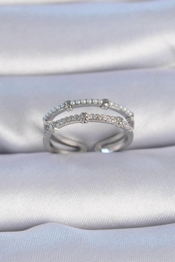 Celira Pirinç Gümüş Renk Zirkon Taşlı İnci Detay Kadın Yüzük NS3105 - Image 1