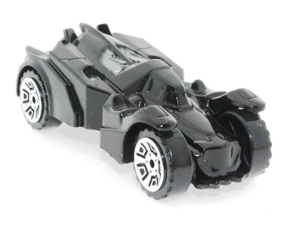 Die Cast Zırhlı Yarasa Araba 1:64 Kız Erkek Çocuk Oyuncak Eğitici Oyuncaklar - Image 1