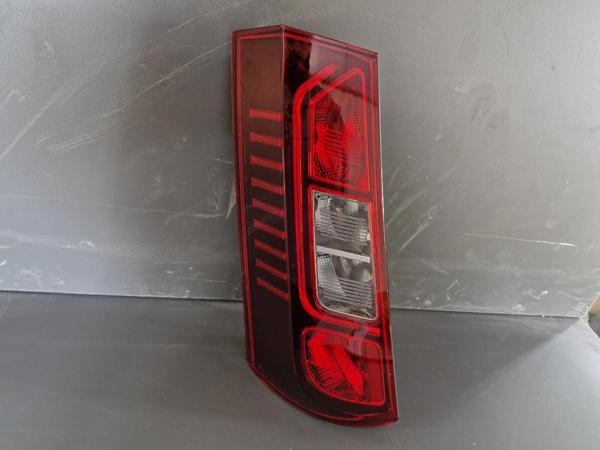 RENAULT EXPRESS SOL ARKA STOP LAMBASI SIFIR 2021-2024 - Image 1